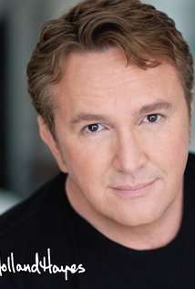 Фото Холлэнд Хэйес