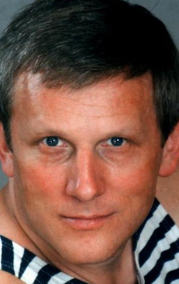 Актер Александр Фастовский