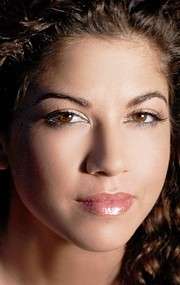 Актер Лучана Карро