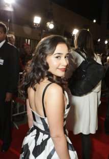 Актер Атосса Леони