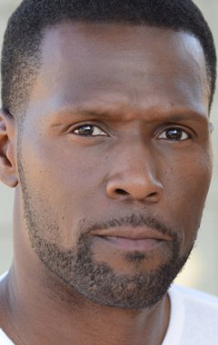 Актер Кёртисс Кук