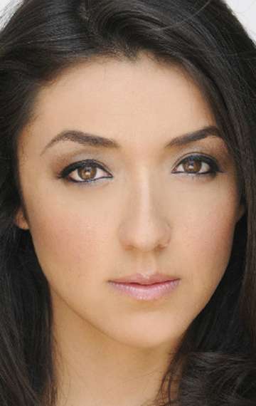 Актер Ивет Йэтс