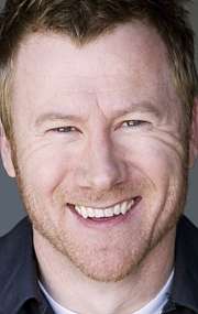 Актер Кристофер Мэй