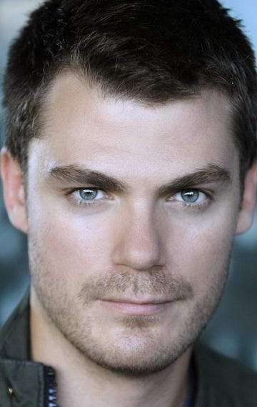 Актер Джефф Брэнсон