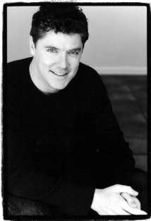 Актер Крис Кокс