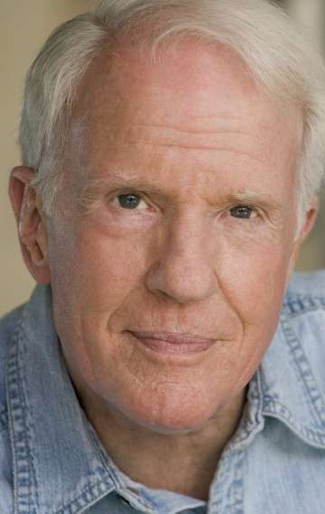 Актер Питер Уайт