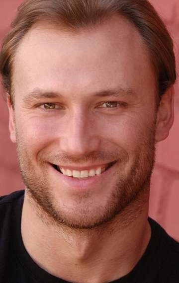 Актер Константин Соловьев