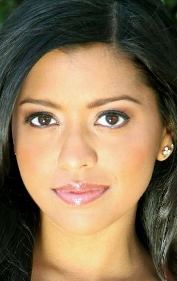 Актер Тия Сиркар