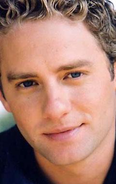 Актер Джереми Максвелл