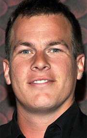 Актер Джонатан Нолан