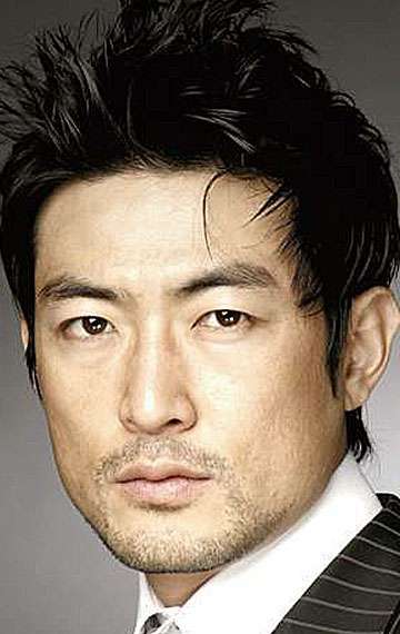 Актер Мин Чои