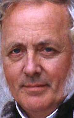 Актер Бенжамин Уитроу