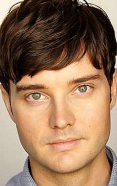 Фото Майкл МакМиллиан