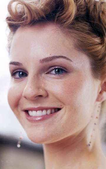 Актер Шеннон Лучио