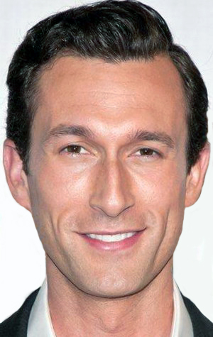 Актер Аарон Лазар