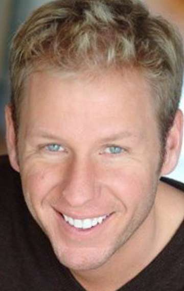 Актер Дэйв Розенбаум