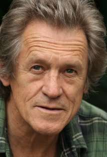 Актер Майлз Андерсон