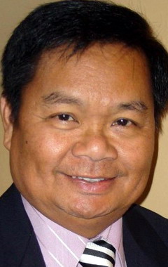 Актер Абе Пагтама