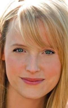 Актер Сара Смит