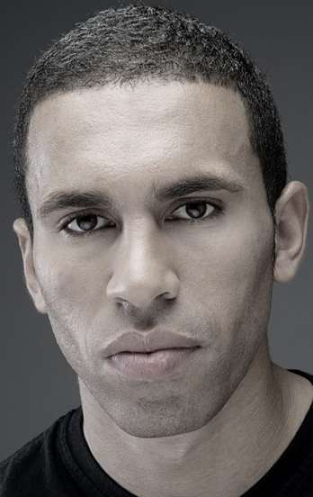 Актер Джои Анса