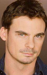 Актер Бретт Гранстафф