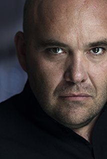 Актер Пол Де Суза