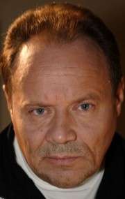 Актер Алексей Маклаков