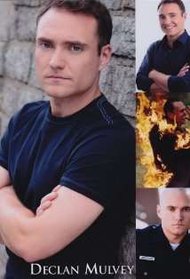 Актер Деклан Мулвей