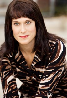 Актер Кэролайн А. Грэйнджер