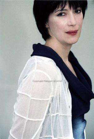 Актер Анн Альваро