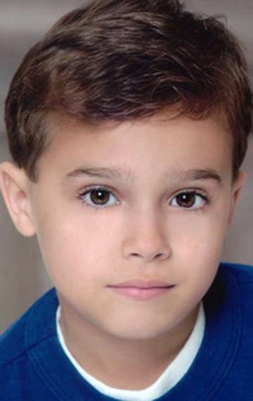 Актер Хантер Клэри