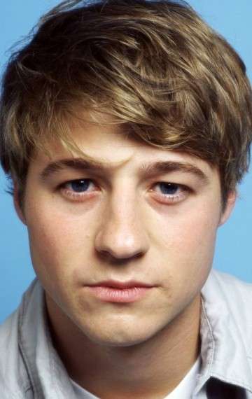 Актер Бен МакКензи