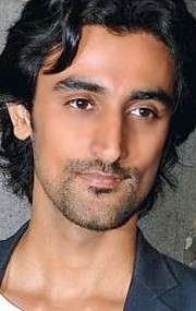 Актер Кунал Капур