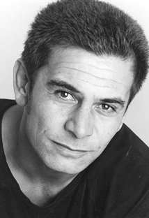 Актер Крис Грэхэм