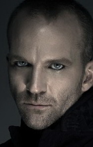 Актер Брионн Дэвис