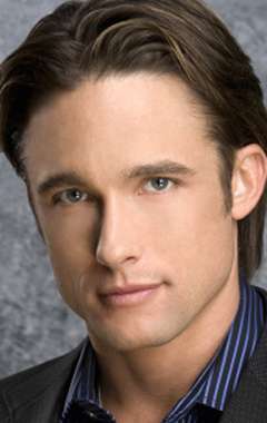 Актер Джей Кеннет Джонсон