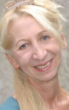 Фото Агнес Обе