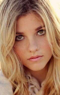 Актер Оливия Крочиккия