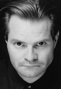 Актер Кристофер Дж. Куинн