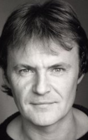 Актер Жан-Марк Беллу