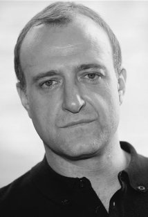 Актер Тим Трелоа