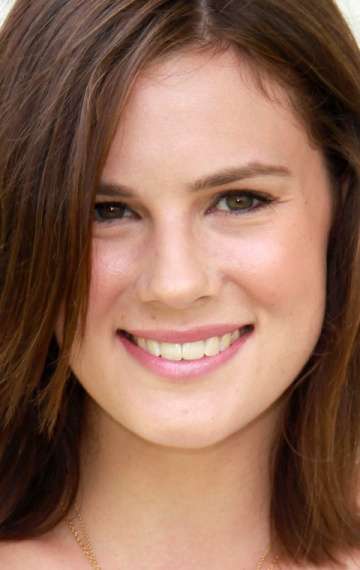 Актер Челси Хоббс