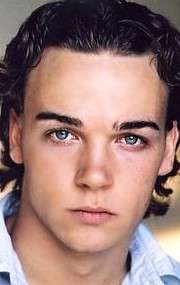 Актер Дэниэл Кларк