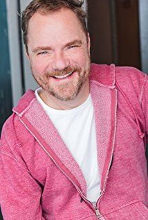 Актер Грэхэм Браун