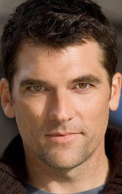 Актер Роберт Фарриор