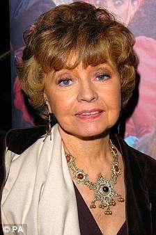 Актер Прунелла Скейлс