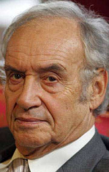 Актер Андре Умански