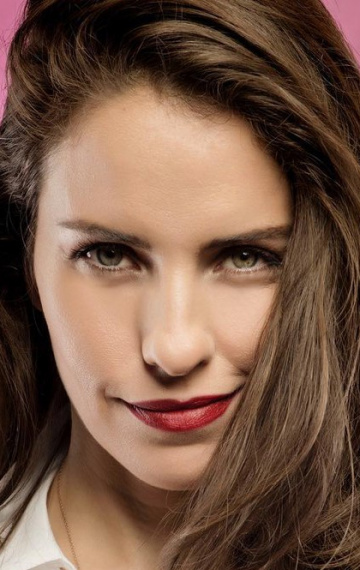 Актер Аслы Тандоан