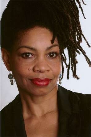 Актер Клер Бенедикт