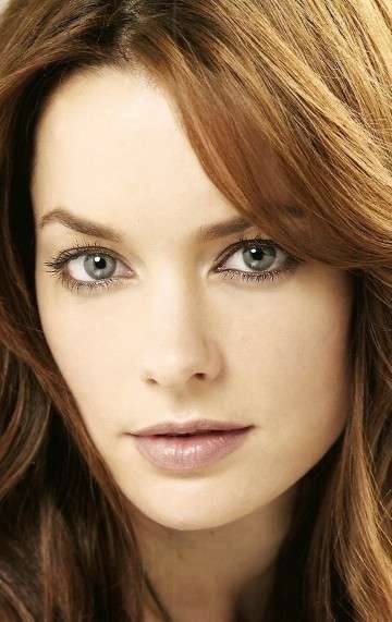 Актер Джина Холден